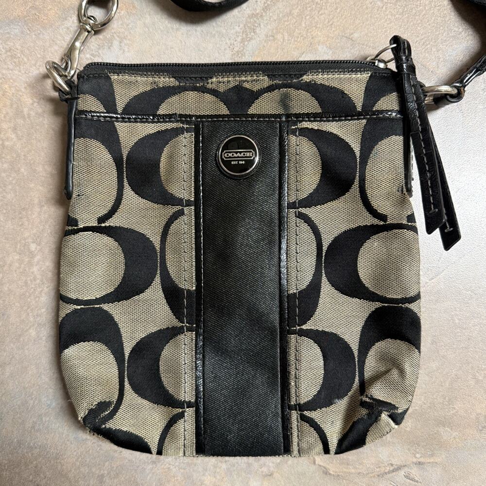 COACH BAG BLACK/TAN SIGNATURE STRIPE SWINGPACK CROSSBODY HANDBAG SHOULDER